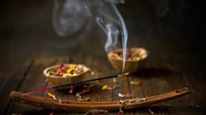 Heavenly Incense: Large (50 Sticks)